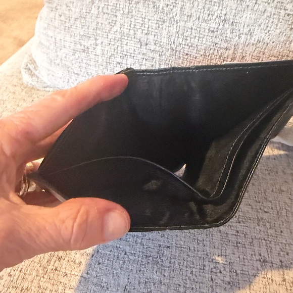 Charles Jourdan Vintage NWT Black Leather Wallet 5.5x4.25 - Picture 4 of 10